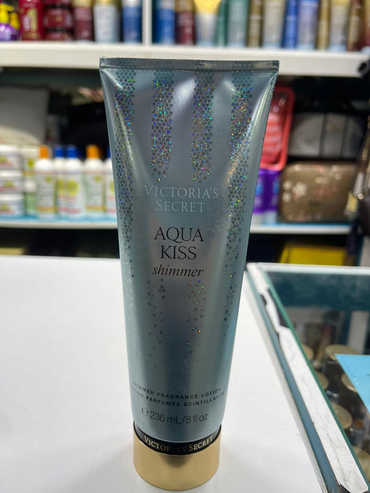 CREME VICTORIAS SECRET AQUA KISS SHIMMER