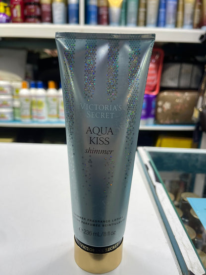 CREME VICTORIAS SECRET AQUA KISS SHIMMER