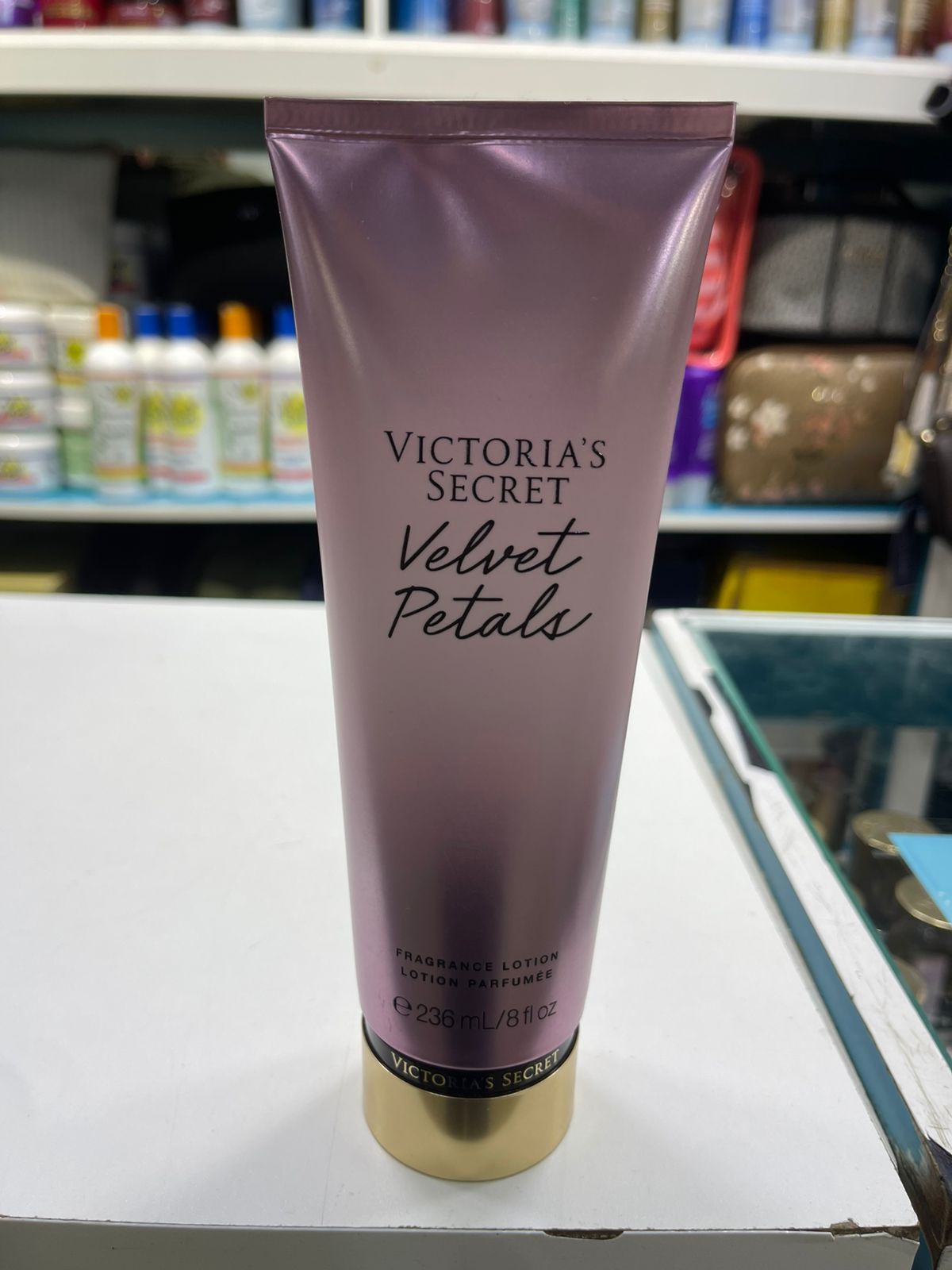 CREME VICTORIAS SECRET VELVET PETALS
