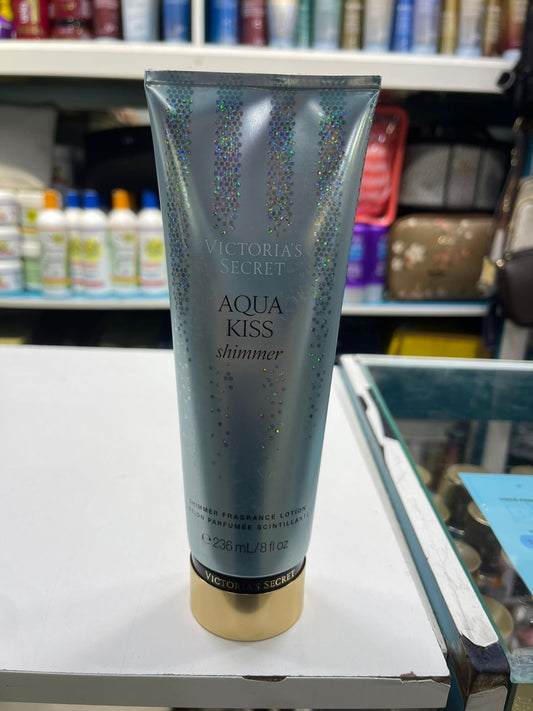 CREME VICTORIAS SECRET AQUA KISS SHIMMER