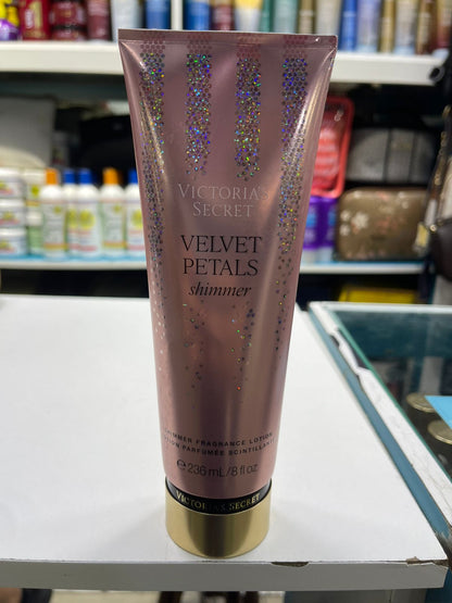 CREME VICTORIAS SECRET VELVET PETALS SHIMMER