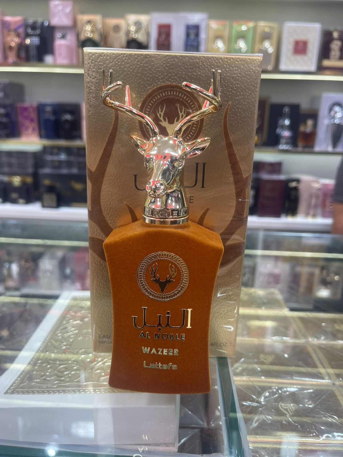 AL Noble Wazeer by Lattafa